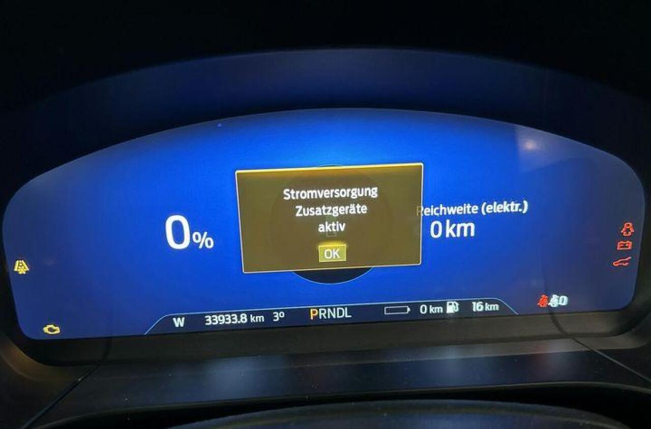 Ford KUGA 2.5 PHEV Cool and Connect 225pk | Winterpack | SYNC 3 Navigatie | 1.500kg Trekgewicht