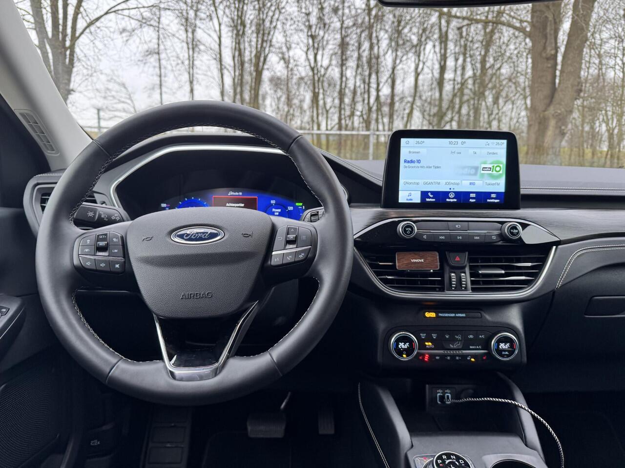 Ford KUGA 2.5 PHEV 225PK Vignale | ADAP. CRUISE | WINTERPACK | MATRIX LED | KEYLESS |
