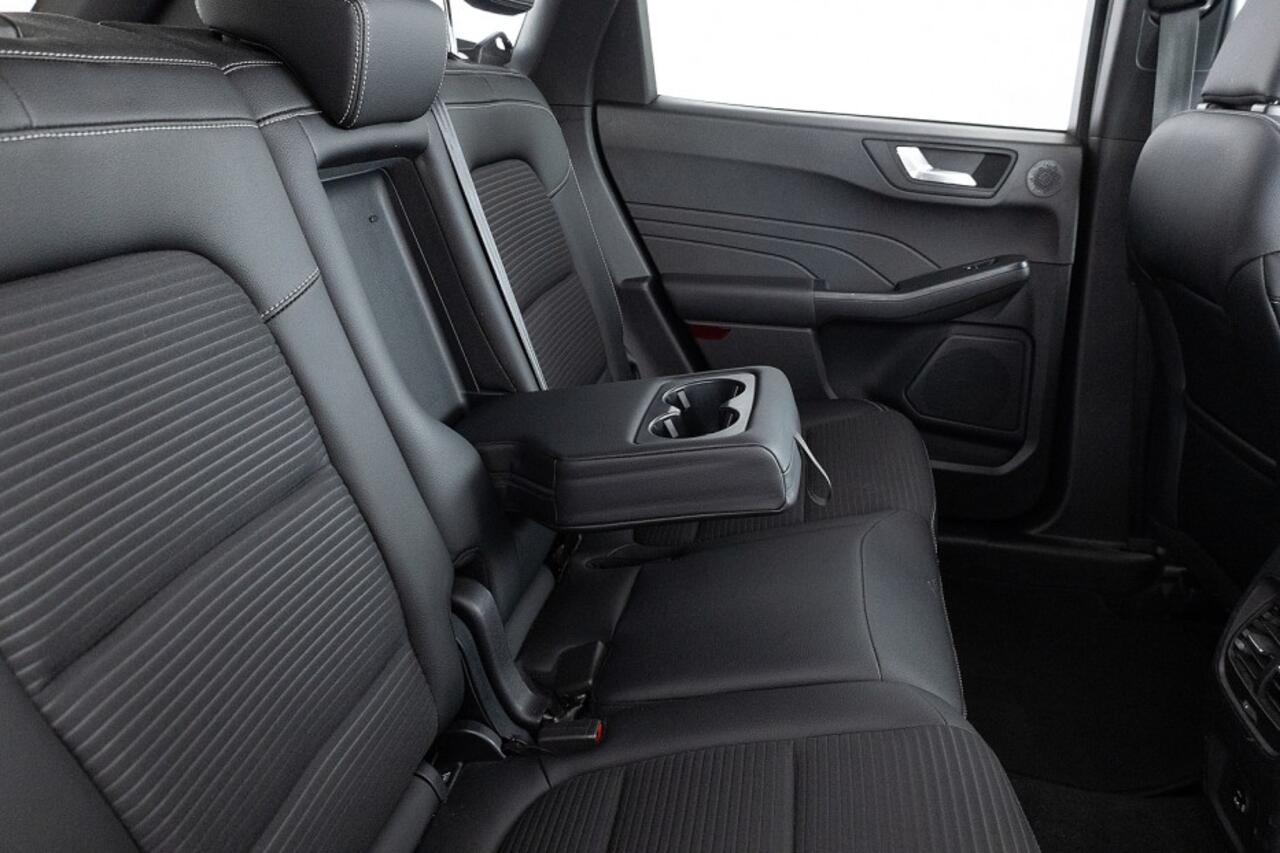 Ford KUGA 2.5 PHEV Titanium X | PANORAMADAK | Half LEDER | Full LED | NAVI | B&O | CARPLAY .