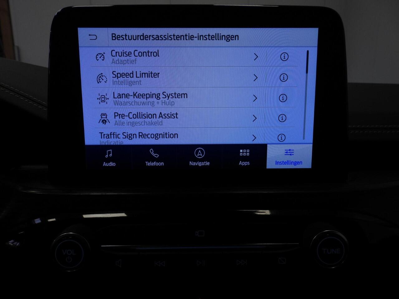 Ford KUGA 2.5 PHEV Plug-In Vignale TREKH./NAVI/LEER/LED/B&O/18"LMV!