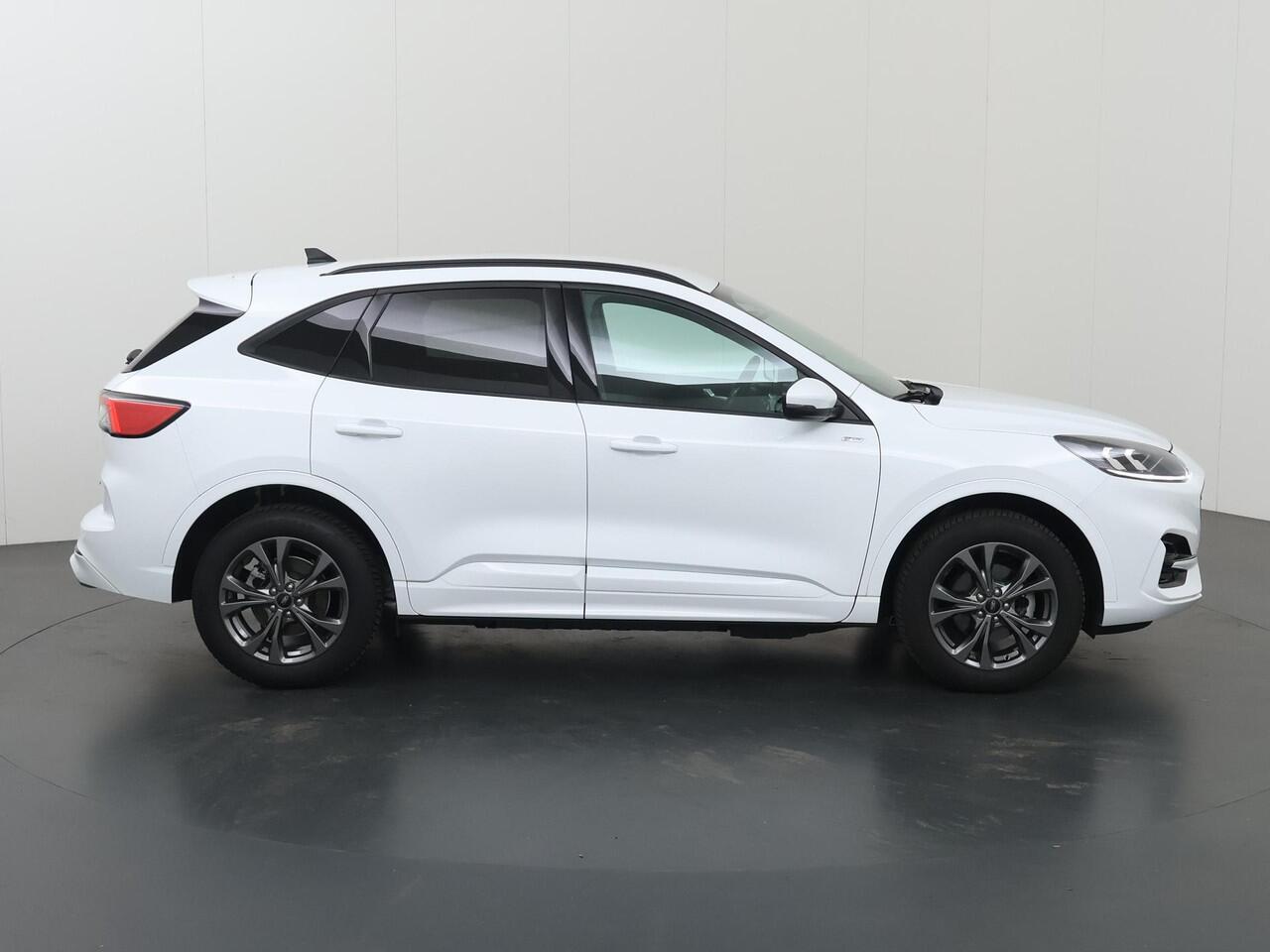 Ford KUGA 2.5 PHEV ST-Line | Winterpakket | Head-Up | Elektr. Achterklep | Navigatie |