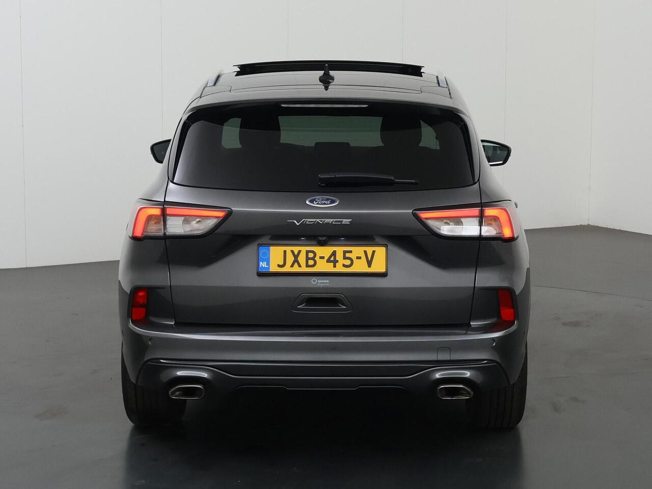 Ford KUGA 2.5 PHEV Vignale | Elektr. Trekhaak | Panoramadak | Stoelverwarming | Cruise Control Adaptief | Head-Up | Leder | Navigatie |