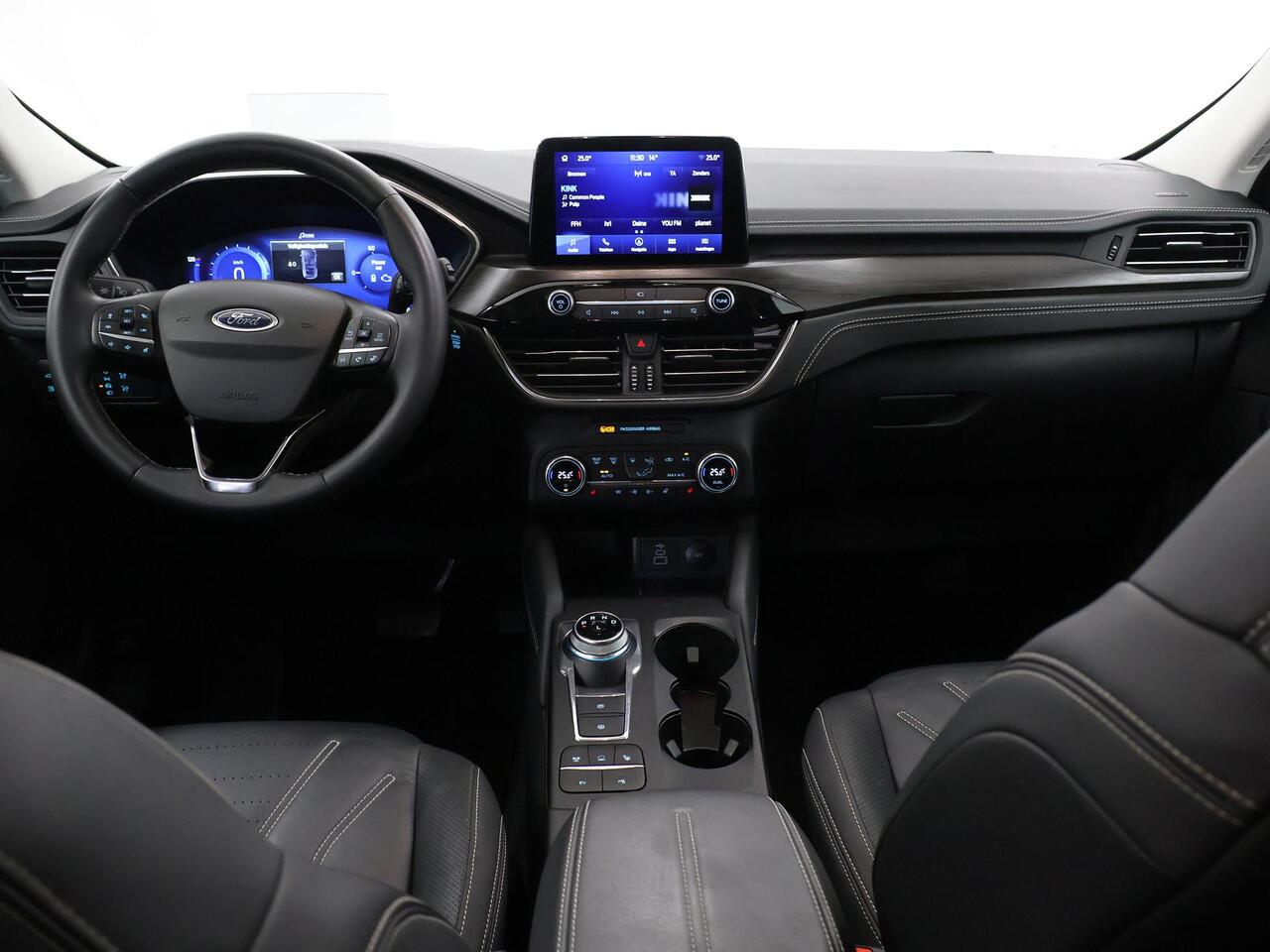 Ford KUGA 2.5 PHEV Vignale | Elektr. Trekhaak | Panoramadak | Stoelverwarming | Cruise Control Adaptief | Head-Up | Leder | Navigatie |