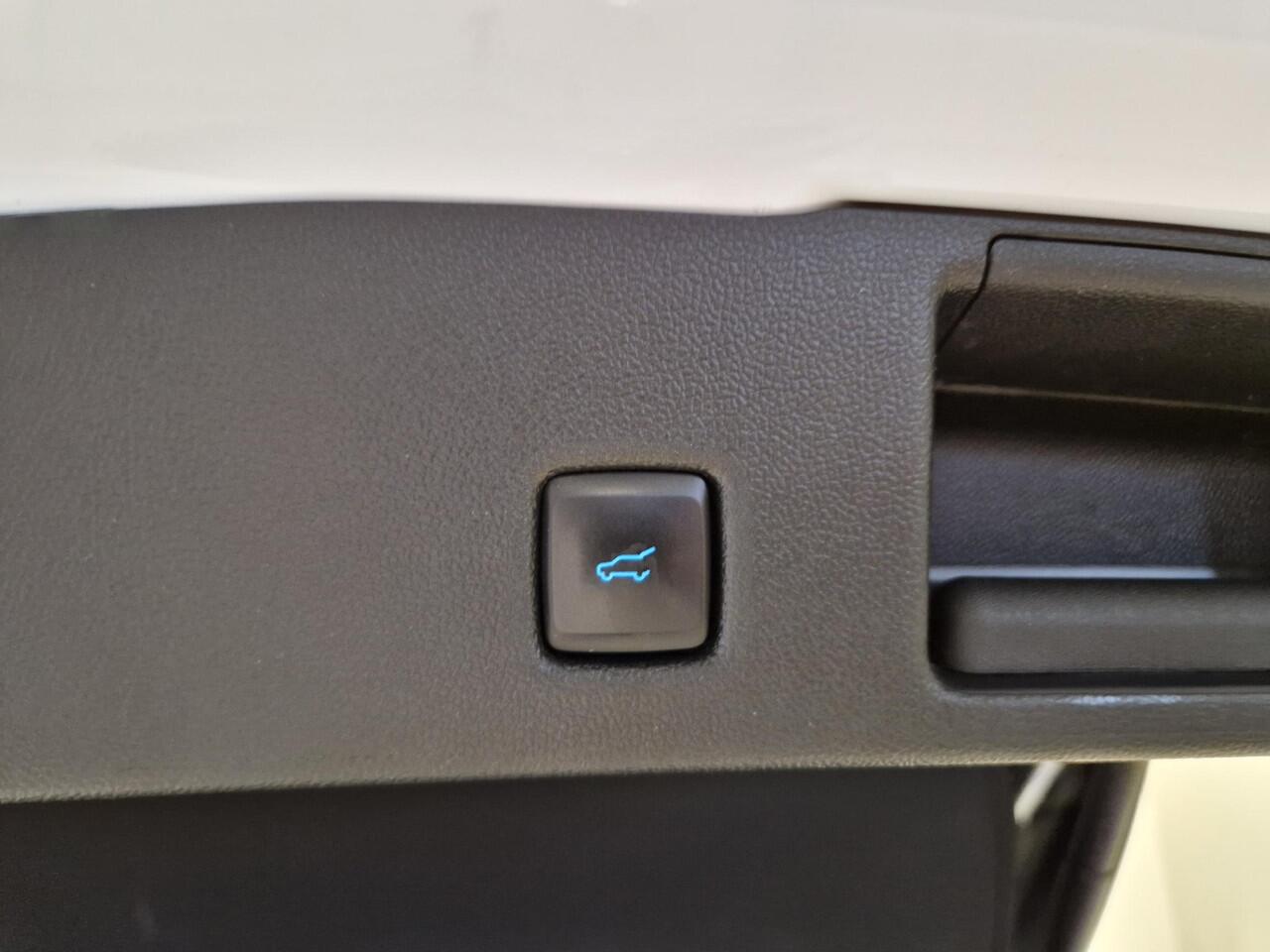 Ford KUGA 2.5 PHEV ST-Line | Trekhaak | B&O Audio | Elektrische Achterklep |