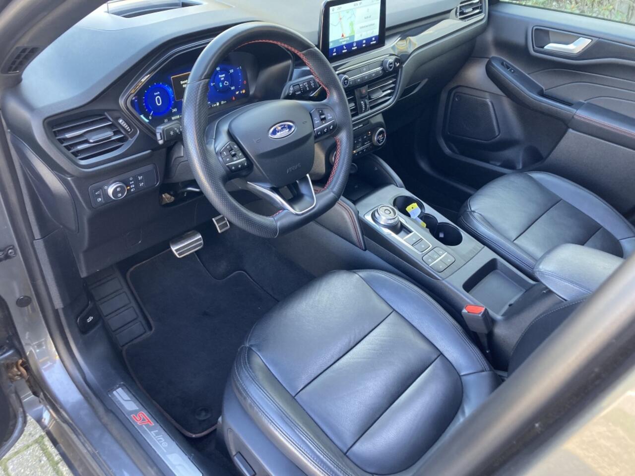 Ford KUGA 2.5 PHEV ST-Line Panoramadak Trekhaak Leer