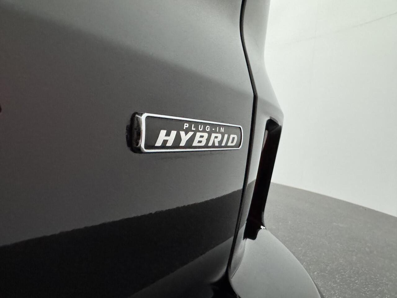 Ford KUGA 2.5 PHEV ST-Line X