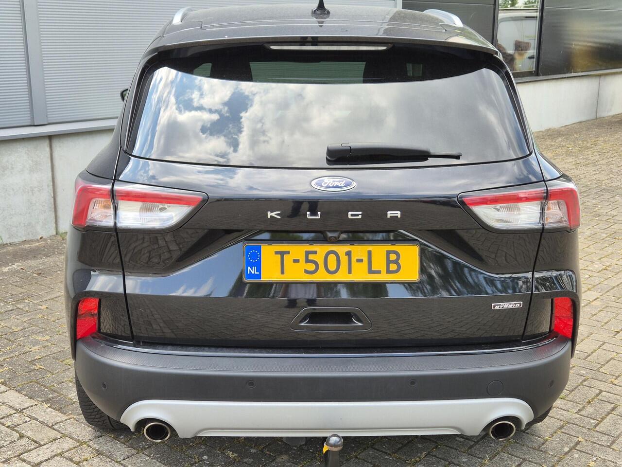 Ford KUGA 2.5 PHEV Titanium Trekhaak/winterpack