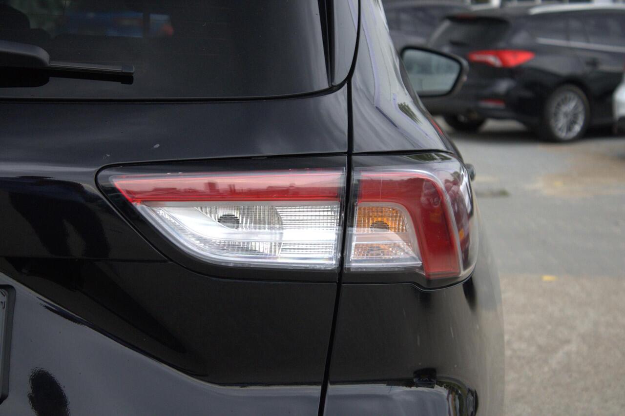 Ford KUGA 2.5 FHEV Titanium | Adaptive cruise control | Camera achter | Navigatie | Privacy glass