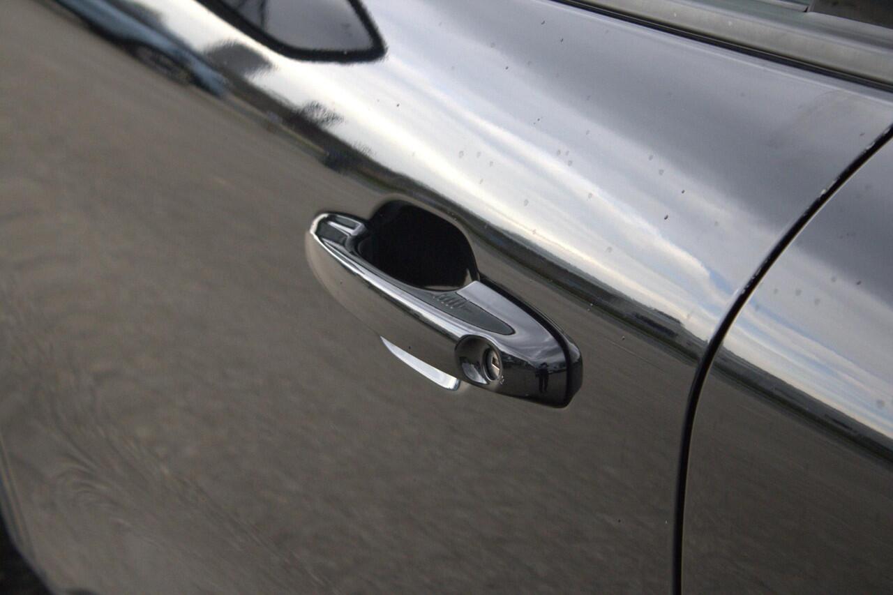 Ford KUGA 2.5 FHEV Titanium | Adaptive cruise control | Camera achter | Navigatie | Privacy glass