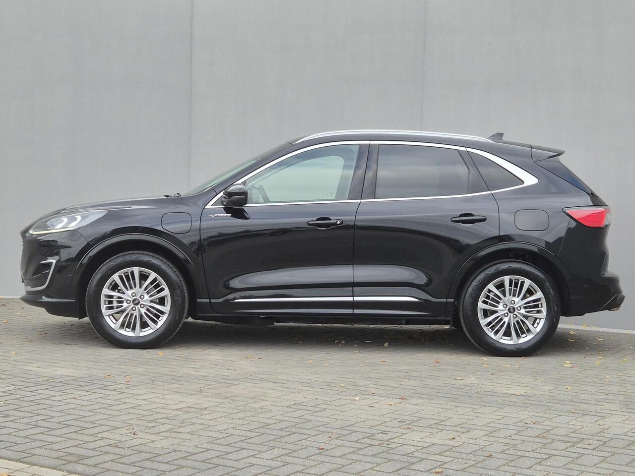 Ford KUGA 2.5 PHEV Plug-in Vignale Automaat / Driver Assistance Pack / Technology Pack / HUD / Apple Carplay Android Auto / Stuur-, Stoel en Achterbankverwarming / Adaptief CC / Voorruit verwarming / Elektrische achterklep / Achteruitrijcamera / Keyless Entry/Start