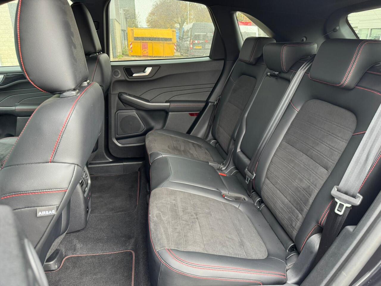 Ford KUGA 2.5 PHEV ST-Line X |B&O |Alcantara |Stoel/Stuurverw. V+A |Camera V+A |Highway Assist