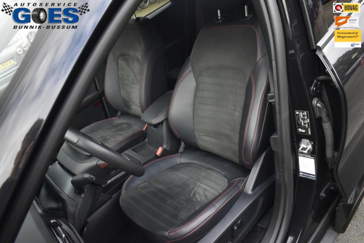 Ford KUGA Plug-In Hybrid ST-Line X