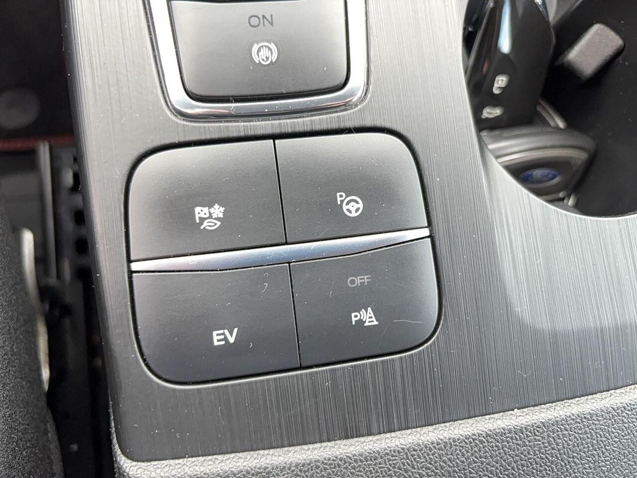 Ford KUGA 2.5 PHEV ST-Line X | Winterpack | Trekhaak elektrisch uitklapbaar | B&O | Adaptive Cruise Control | VERWACHT |