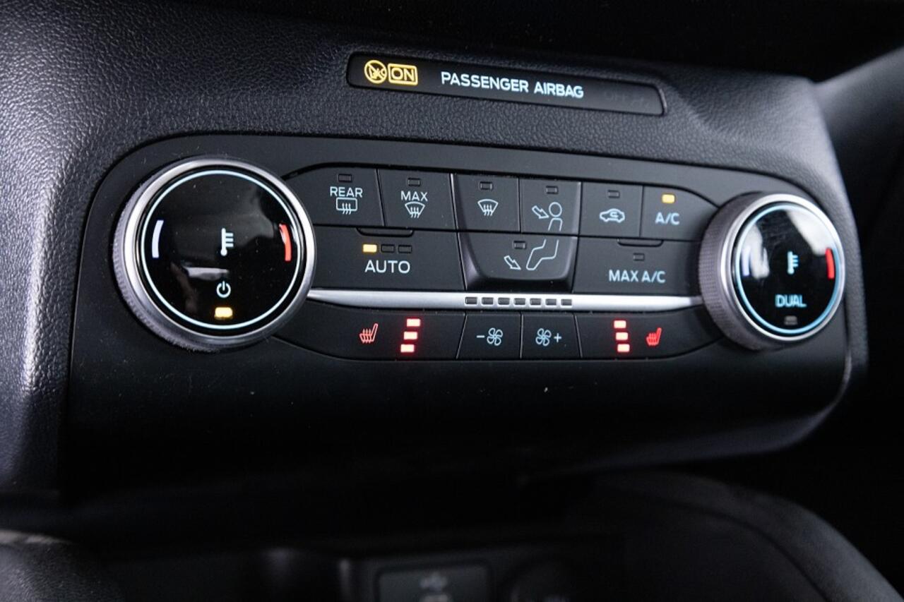 Ford KUGA 2.5 PHEV Cool&Connect | NAVI | ECC | Stoelverwarming | VELGEN