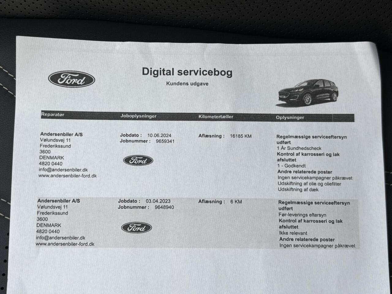 Ford KUGA 2.5 PHEV Plug-in Vignale Automaat / Fabrieksgarantie tot 04/2026 / Dealer Onderhouden / 1.500kg Trekgewicht / HUD / Driver Assistance Pack / Technology Pack / Stuur-, Stoel en Achterbank verwarming / Adaptieve CC / Apple Carplay Android Auto /