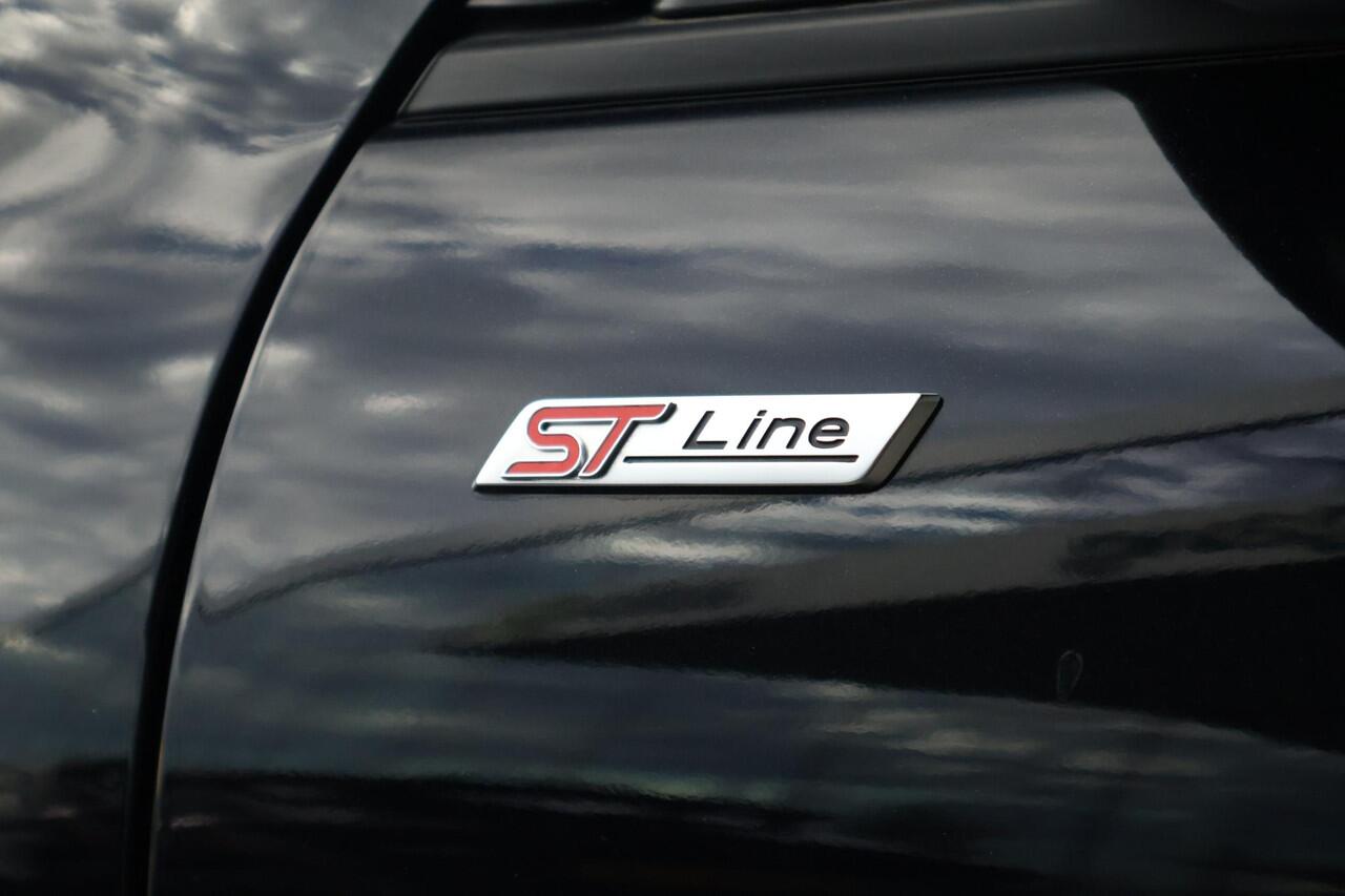 Ford KUGA 2.5 PHEV ST-Line X / Pano / Trekhaak