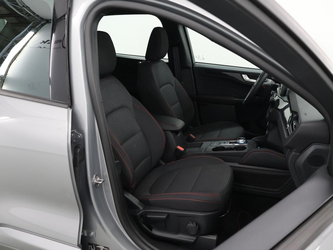 Ford KUGA 2.5 PHEV ST-Line | Trekhaak | Winterpakket | Head-Up | Cruise Control Adaptief | Navigatie |