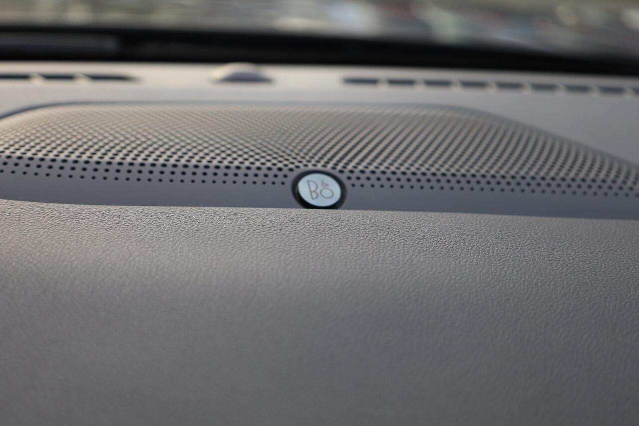 Ford KUGA 2.5 PHEV ST-Line X CAMERA B&O-AUDIO DAB RUIT+STOELVERWARMING ALCANTARA/LEER CARPLAY ACC BLIS GSM-LADER 2XPDC 18"LMV ENZ.