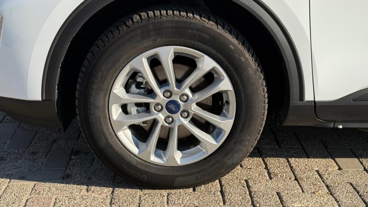 Ford KUGA 2.5 PHEV TITANIUM X / Trekhaak + Winter pack