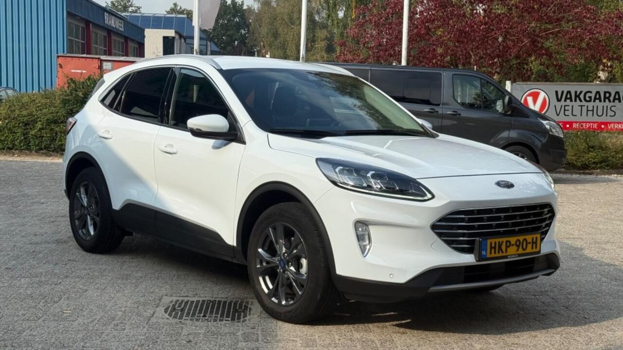 Ford KUGA 2.5 PHEV TITANIUM X / Trekhaak + Winter pack