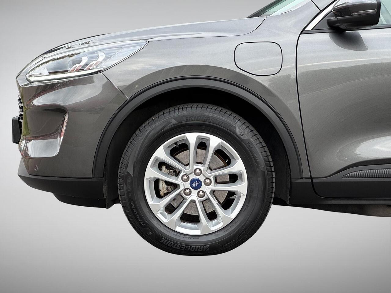 Ford KUGA 2.5 PHEV Titanium SoH 93% Trekhaak, NL-Auto Winter Pack