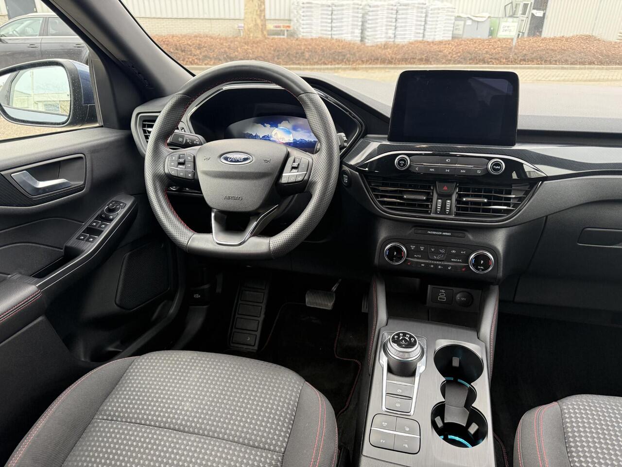 Ford KUGA 2.5 PHEV ST-Line X | Winterpack | Trekhaak | Verwarmde Voorruit | Adaptive Cruise Control | Apple Carplay |