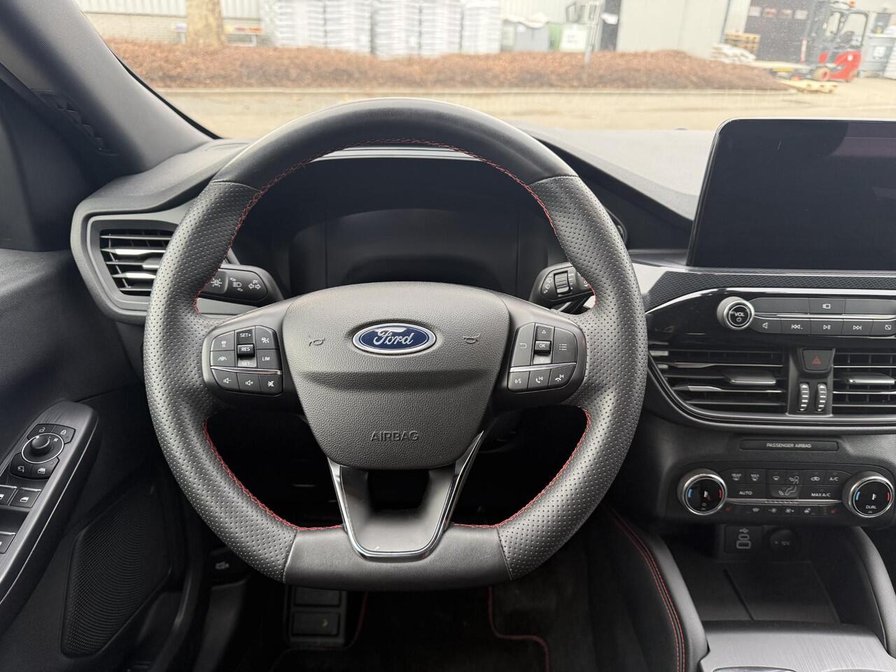 Ford KUGA 2.5 PHEV ST-Line X | Winterpack | Trekhaak | Verwarmde Voorruit | Adaptive Cruise Control | Apple Carplay |