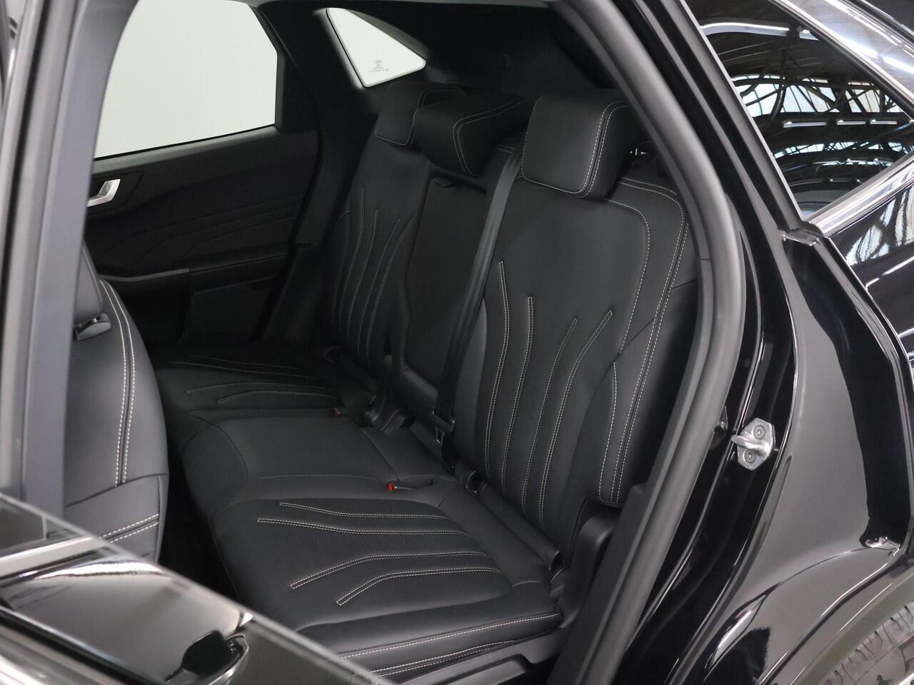 Ford KUGA 2.5 PHEV Vignale | Panoramadak | Winterpakket | Head-Up | Leder | Cruise Control Adaptief |
