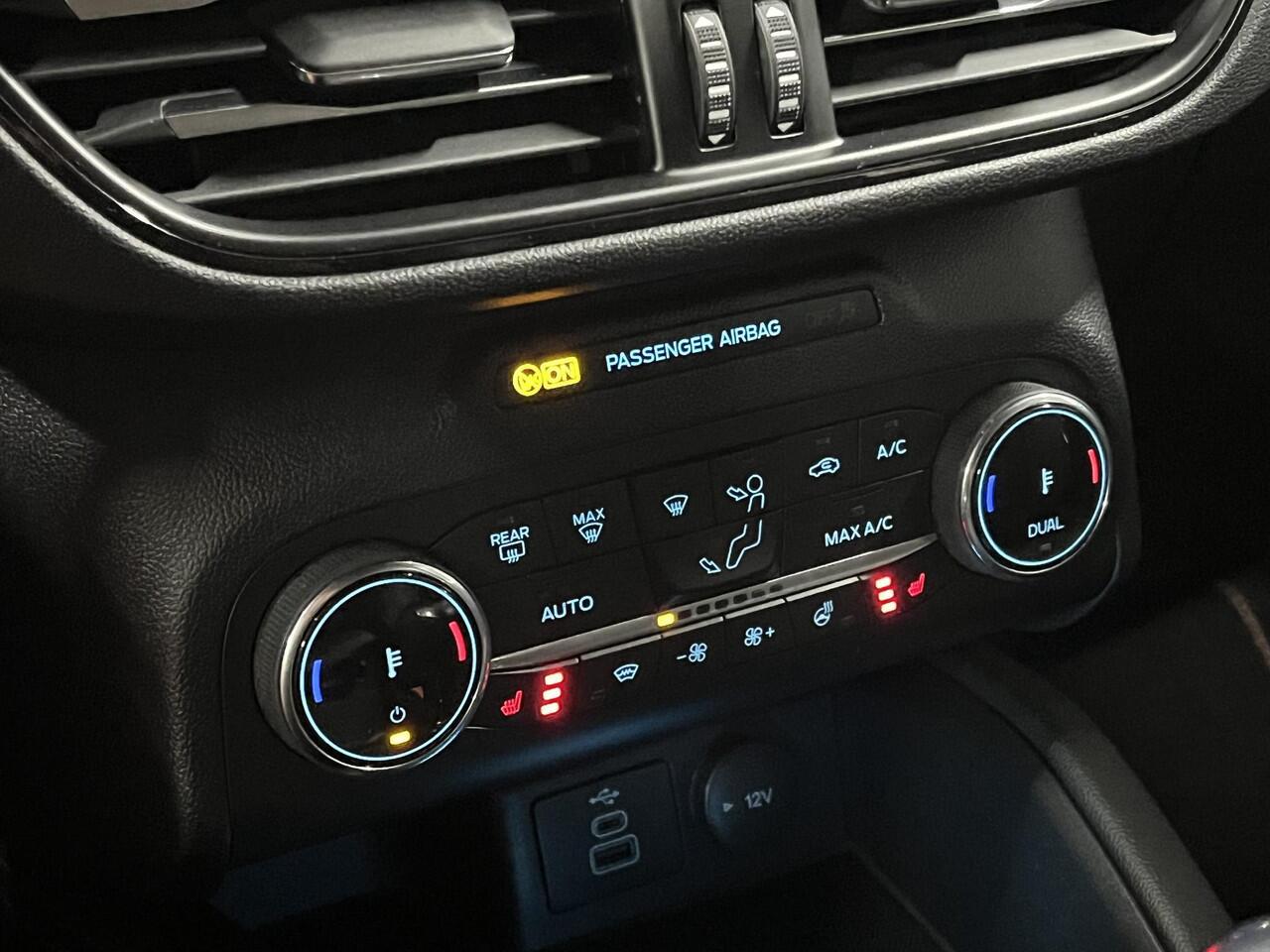 Ford KUGA 1.5 EcoBoost ST-Line X *All-in Prijs* | Trekhaak | Adapt. cruise | Verwarmde voorruit | Stoel-/Stuur verwarming | Carplay | *1800 kg Trekgewicht