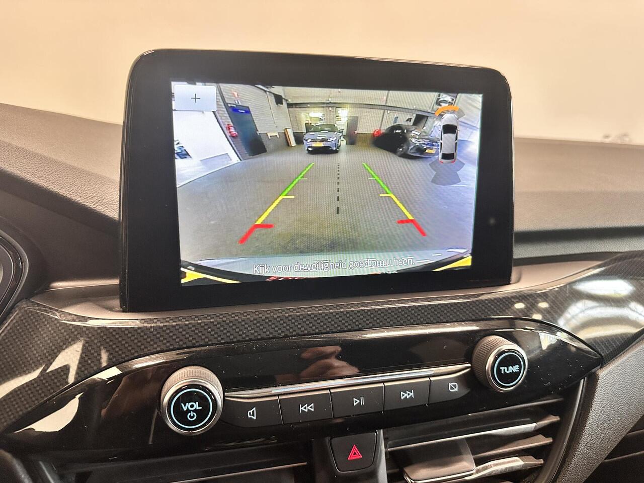 Ford KUGA 2.5 PHEV ST-Line Automaat Navigatie Apple Carplay/Android Auto Camera Parkeersensoren Cruise Control Stoel-en stuurverwarming Virtual Cockpit Climate Control