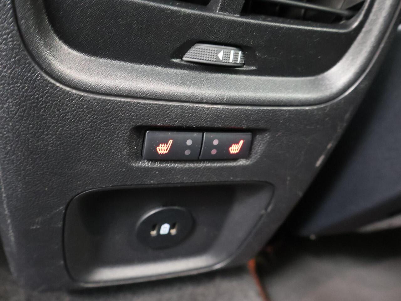 Ford KUGA 2.5 PHEV ST-Line | AGR Stoelen | Winterpakket | Climate Control | Cruise Control |