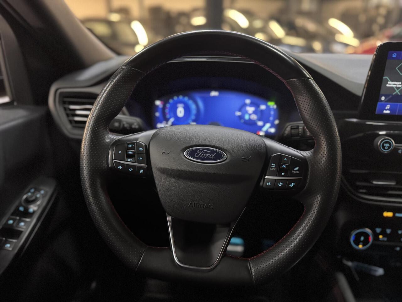 Ford KUGA 2.5 PHEV ST-Line Navi Camera Wegklapbare Trekhaak 19" Lichtmetalen velgen Dealeronderhouden