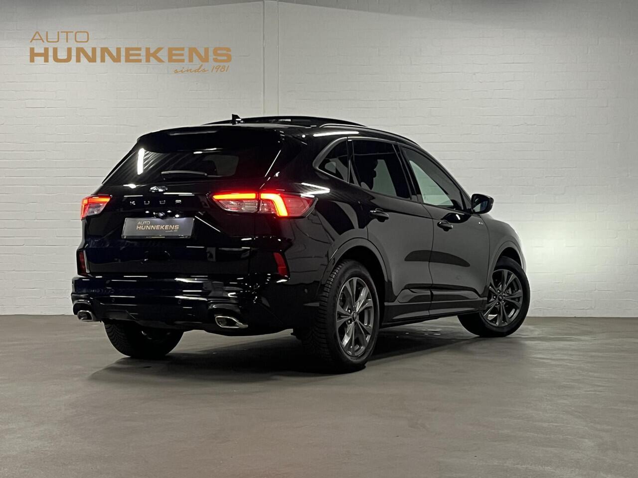 Ford KUGA 1.5 EcoBoost ST-Line X | Trekhaak | Open dak | Adapt. cruise | Verwarmde voorruit | Stoel-/Stuur verwarming | Carplay | *1800 kg Trekgewicht *All-in Prijs*