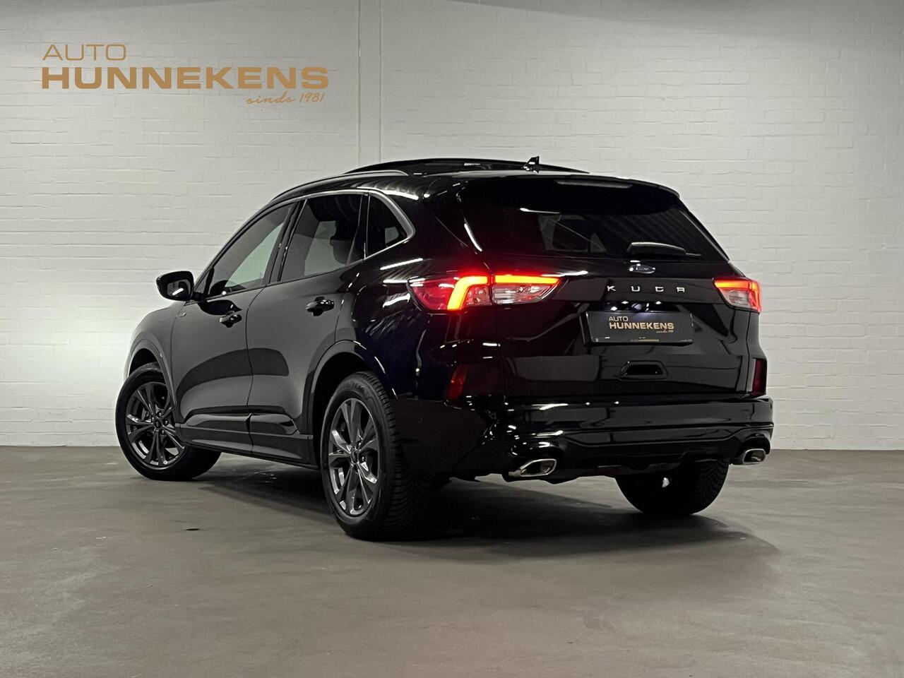 Ford KUGA 1.5 EcoBoost ST-Line X | Trekhaak | Open dak | Adapt. cruise | Verwarmde voorruit | Stoel-/Stuur verwarming | Carplay | *1800 kg Trekgewicht *All-in Prijs*