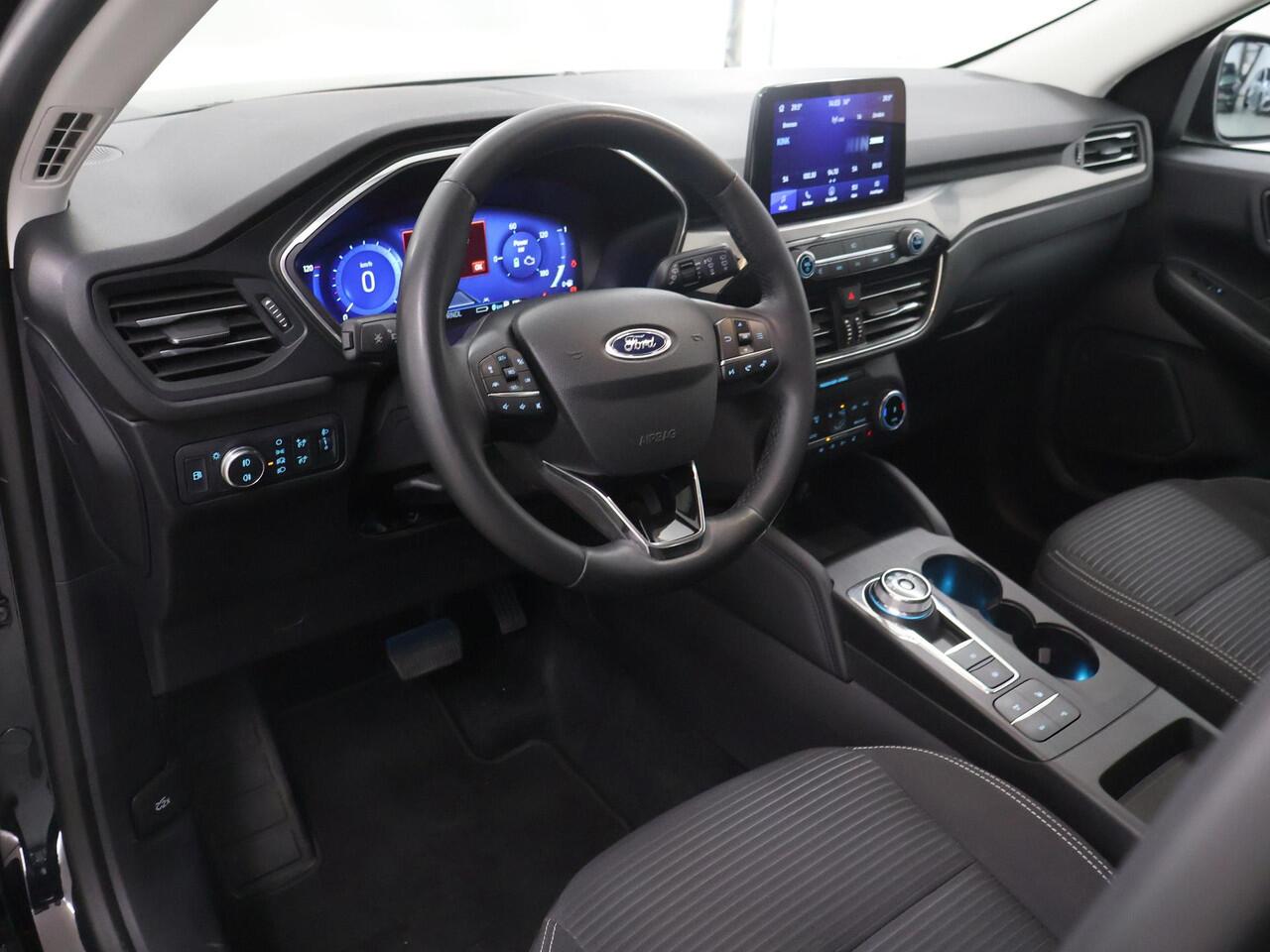 Ford KUGA 2.5 PHEV Titanium | Trekhaak | Winterpakket | Cruise Control Adaptief | Navigatie | Parkeercamera |