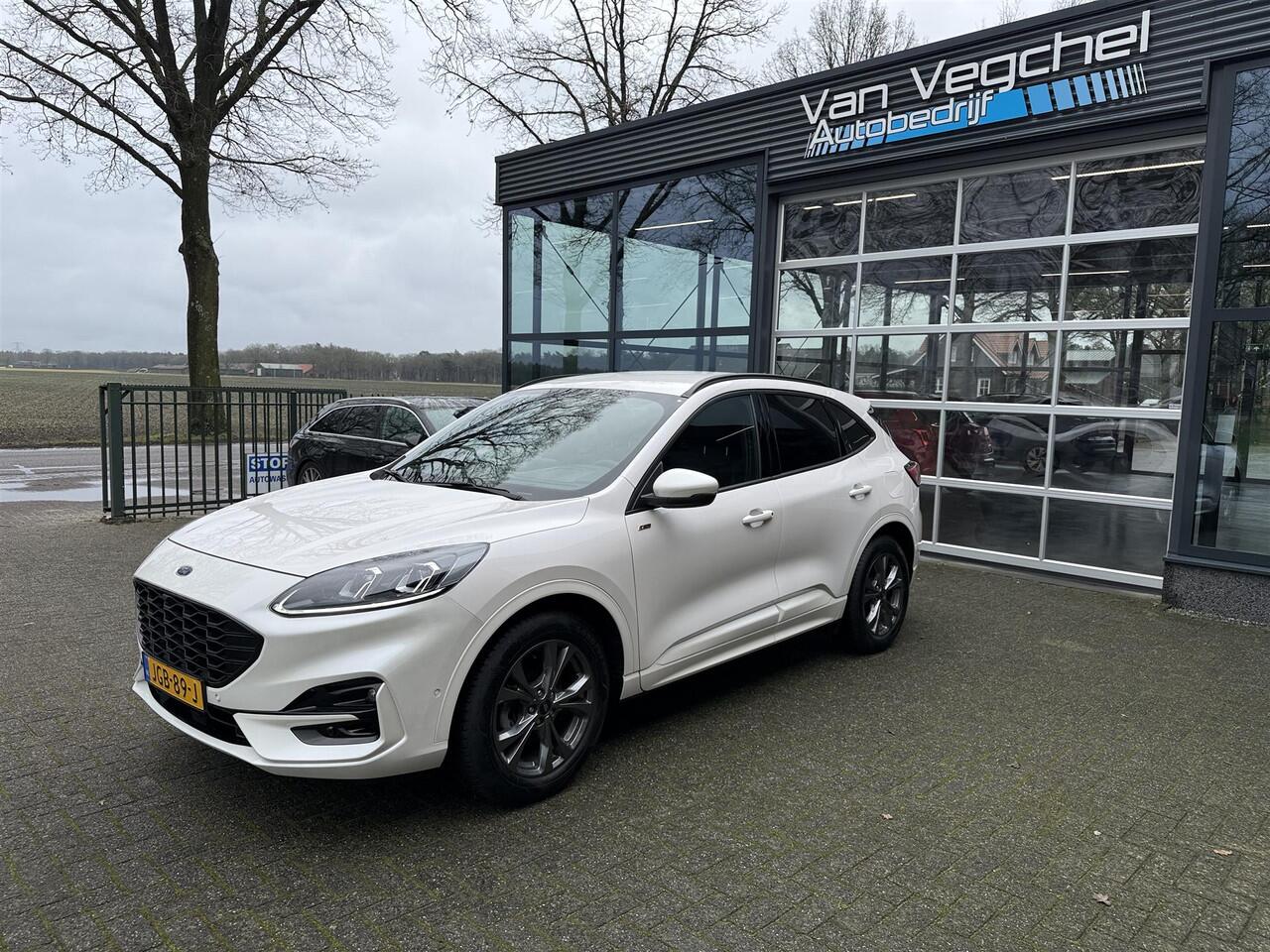 Ford KUGA 1.5 EcoB. ST-Line X