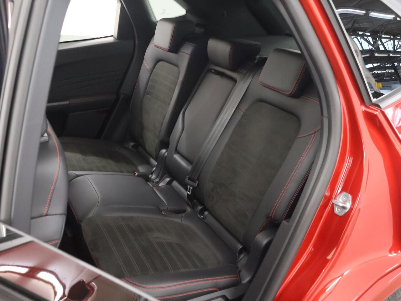 Ford KUGA 2.5 PHEV ST-Line X | Elekt. inklapbare Trekhaak | Panoramadak | Winterpakket | Cruise Control Adaptief | Navigatie | Parkeercamera |