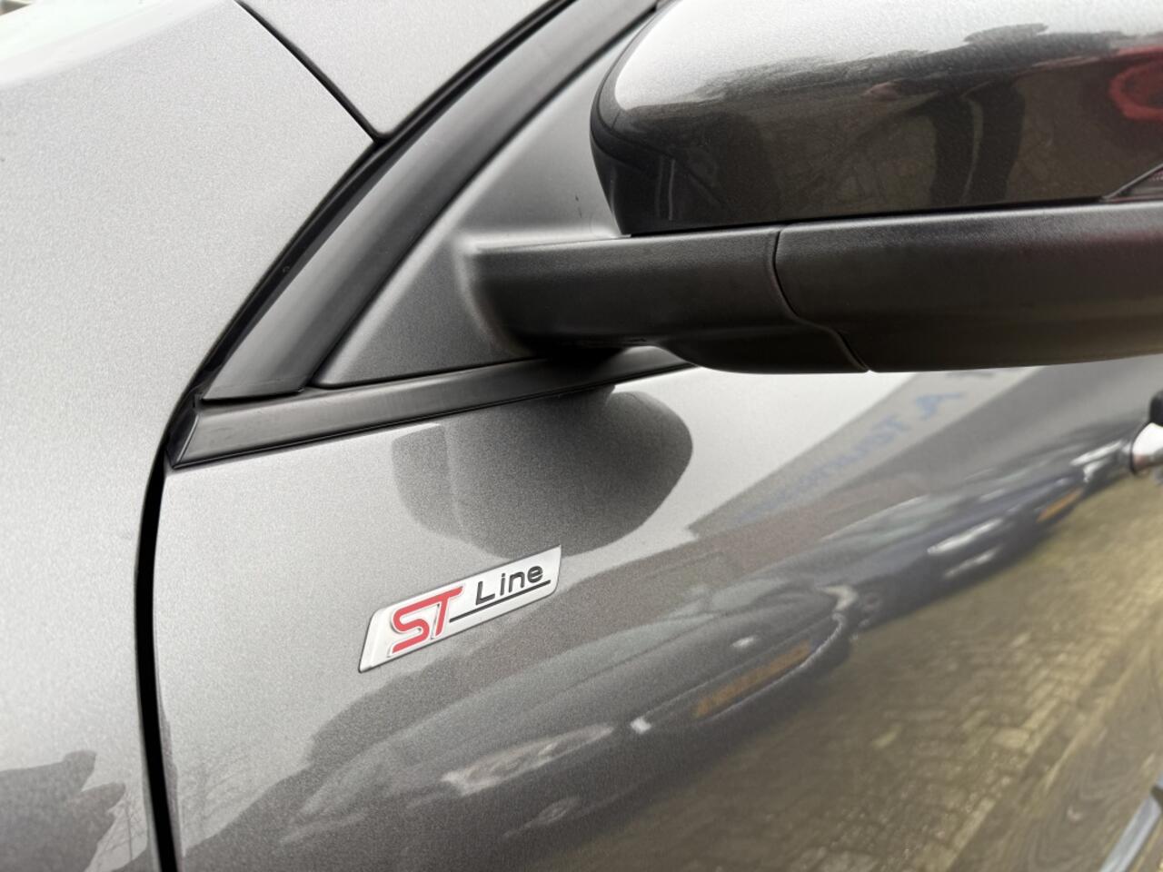 Ford KUGA 2.5 PHEV ST-Line