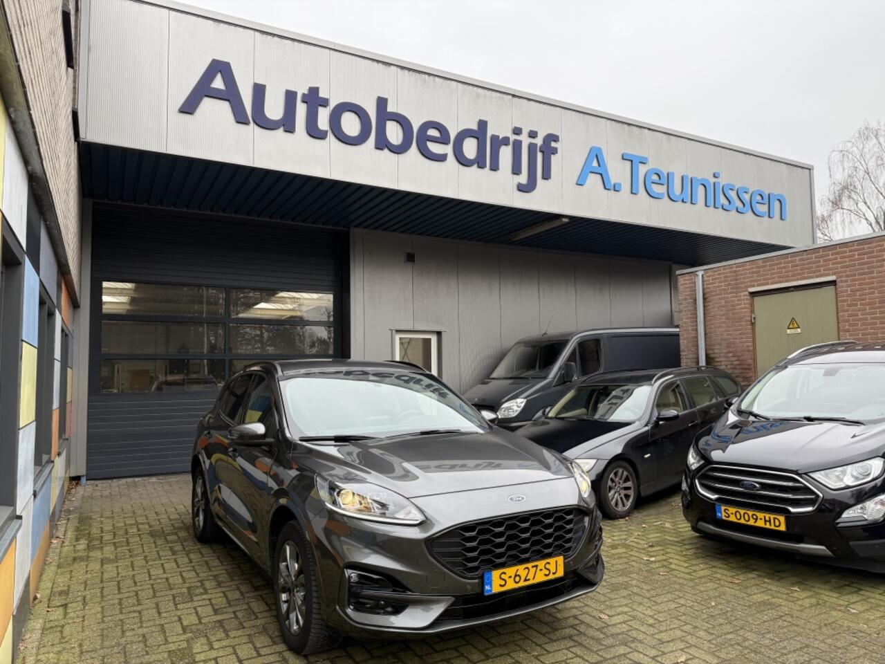 Ford KUGA 2.5 PHEV ST-Line