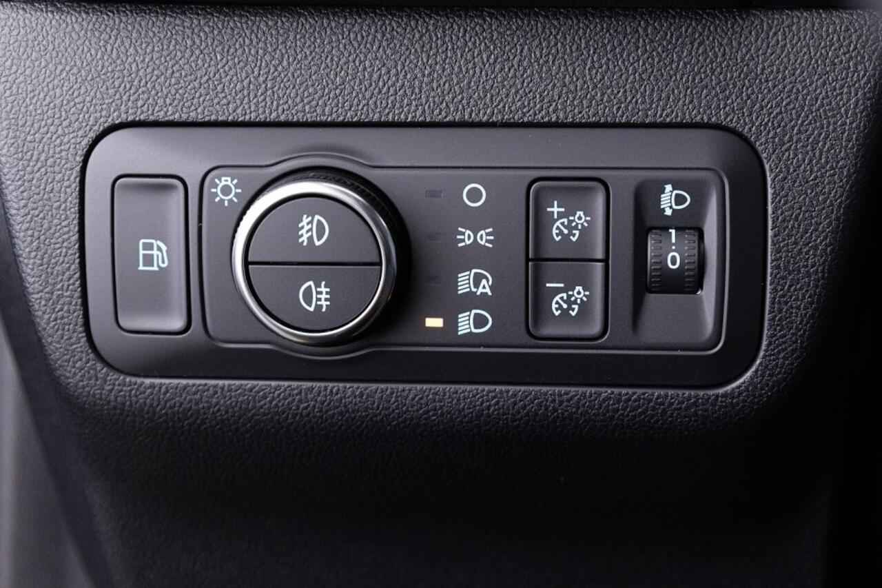 Ford KUGA 2.5 PHEV ST-Line | Full LED | NAVI | CAMERA .