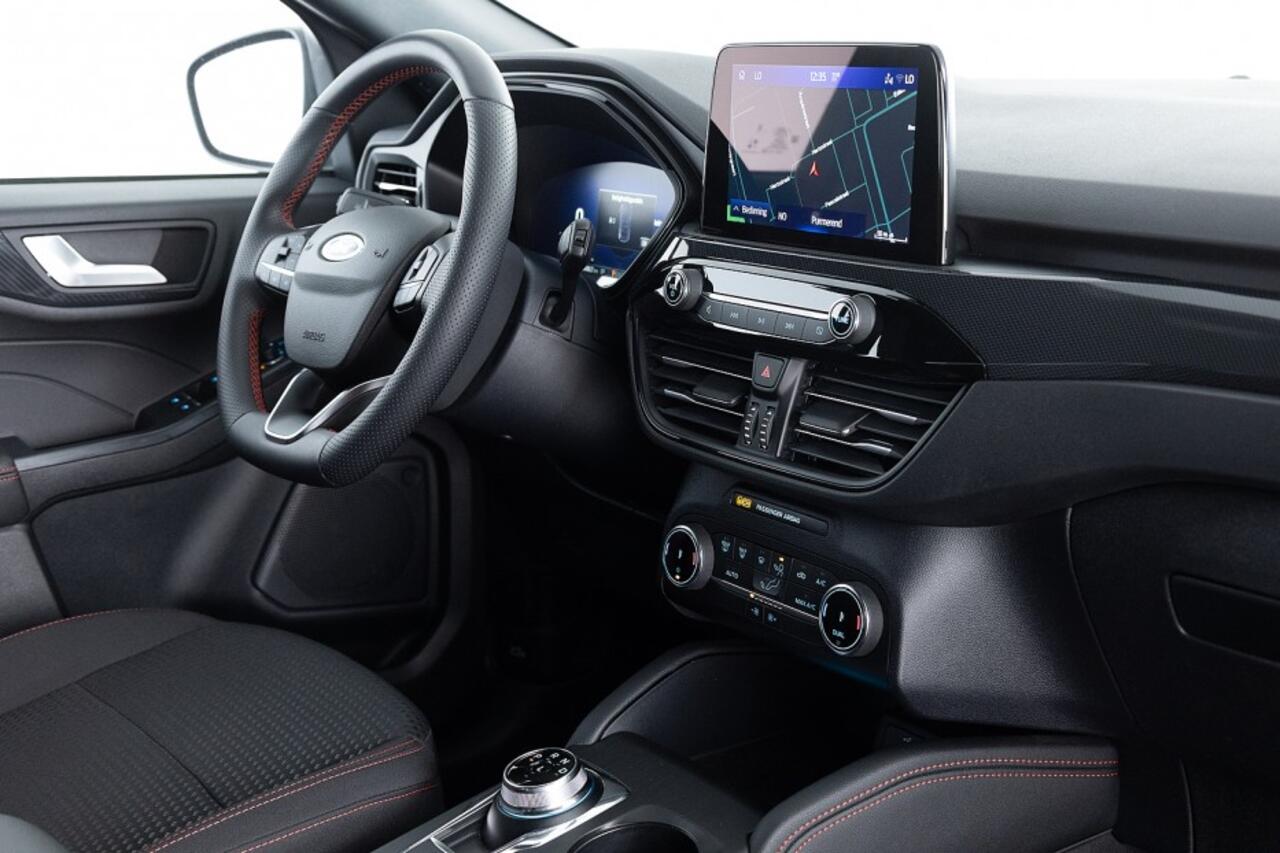 Ford KUGA 2.5 PHEV ST-Line | Full LED | NAVI | CAMERA .
