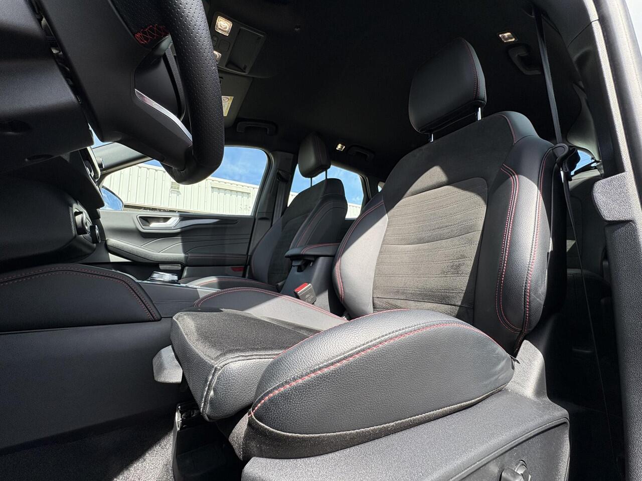 Ford KUGA 2.5 PHEV ST-Line 225pk | Driver Assistance Pack | Winterpack | Technology Pack | AGR Stoelen | Half leder/Alcantara |