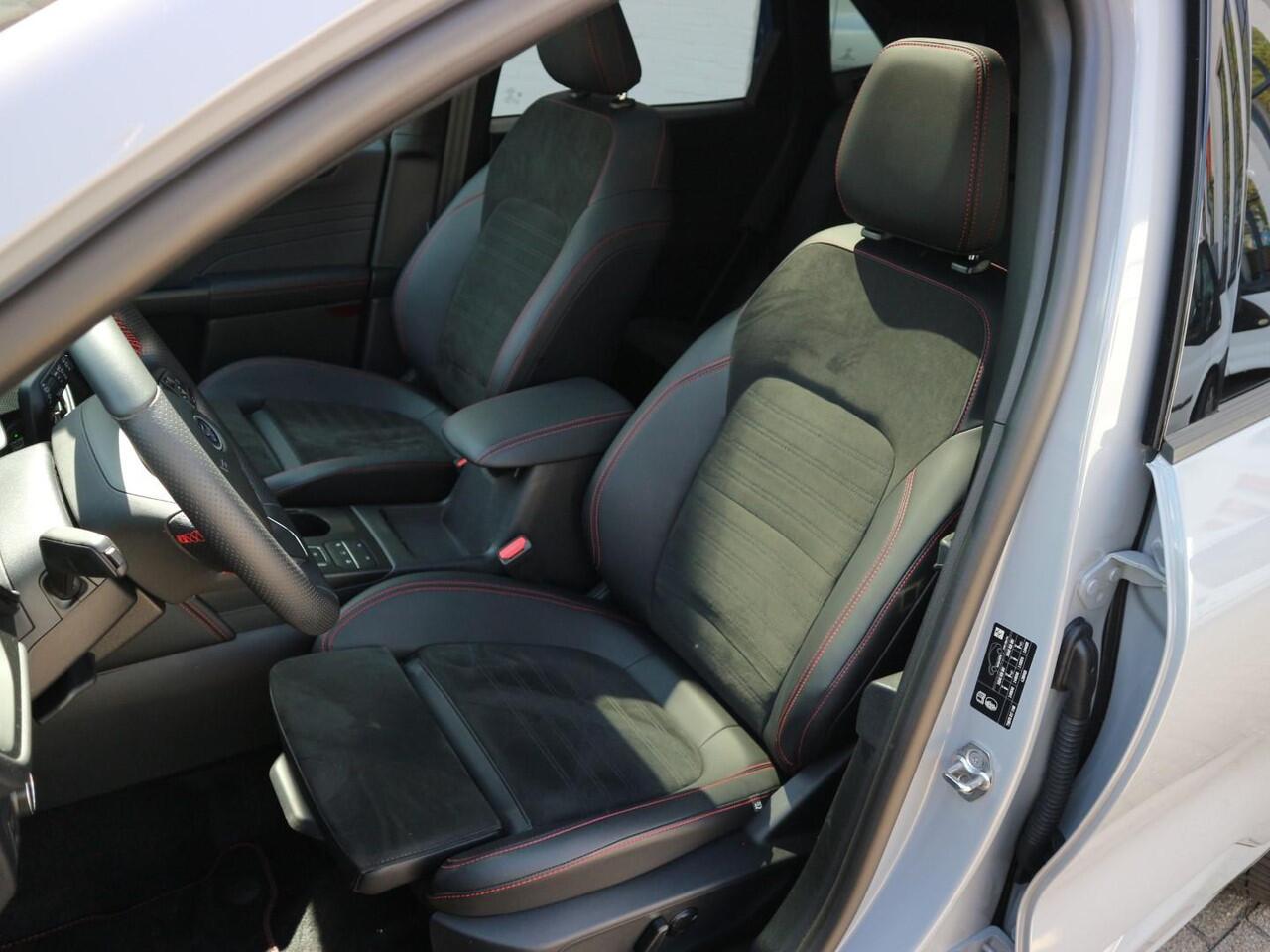 Ford KUGA 2.5 PHEV Graphite Tech Edition * PANO * HUD * ADAP CRUISE * 20" LM * BLACK PACK *