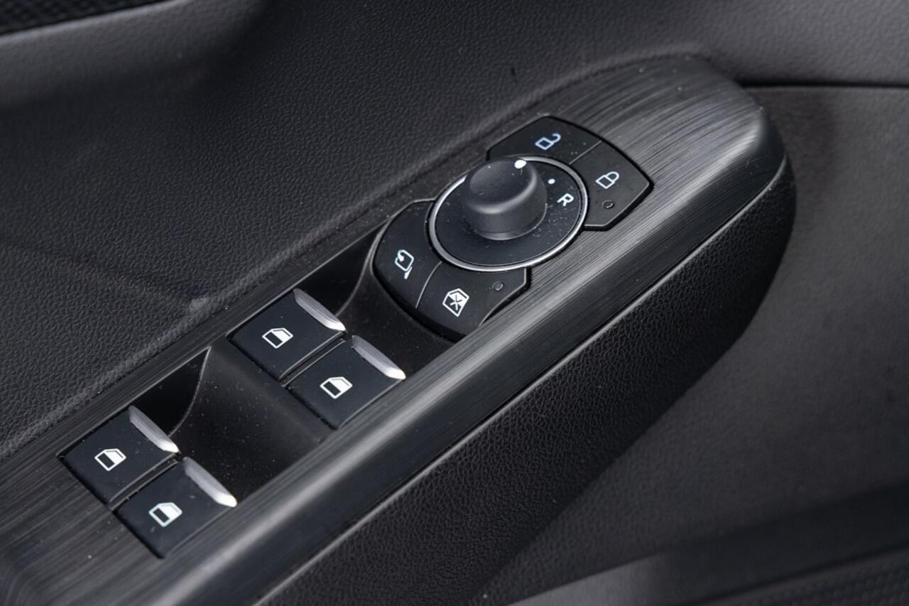 Ford KUGA 2.5 PHEV ST-Line | Head-Up | Full LED ? 1e Eigenaar