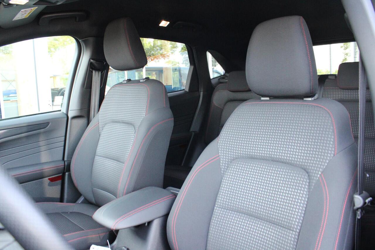 Ford KUGA 2.5 PHEV ST-Line | Winter Pack | Camera | Cruise Control | Navigatie | Fabrieksgarantie tot 03-2029!