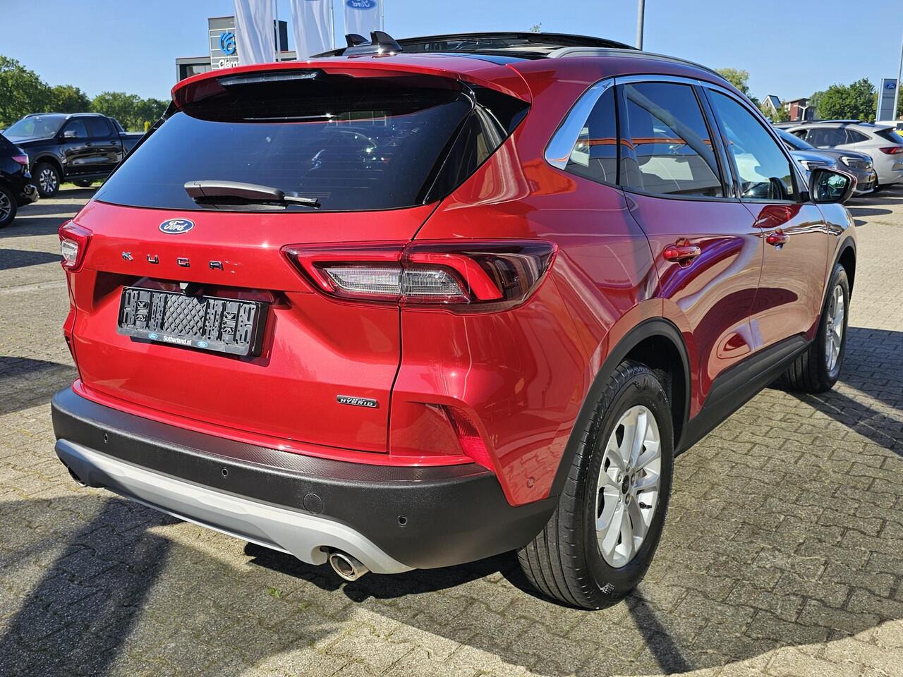 Ford KUGA 2.5 PHEV Titanium Nieuw model!| Panoramadak | Adaptive cruise control | Winter Pack | 2.100 kg trekgewicht