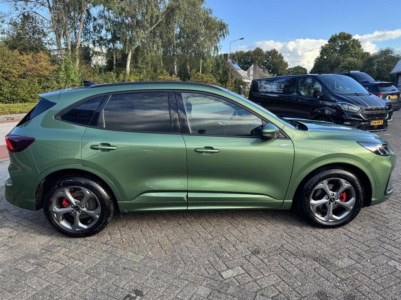 Ford KUGA 2.5 FHEV ST-Line X | 190pk | Driver Assistance Pack | Winterpack | Panoramadak | Technology Pack | Geen Stekker nodig | All Season banden