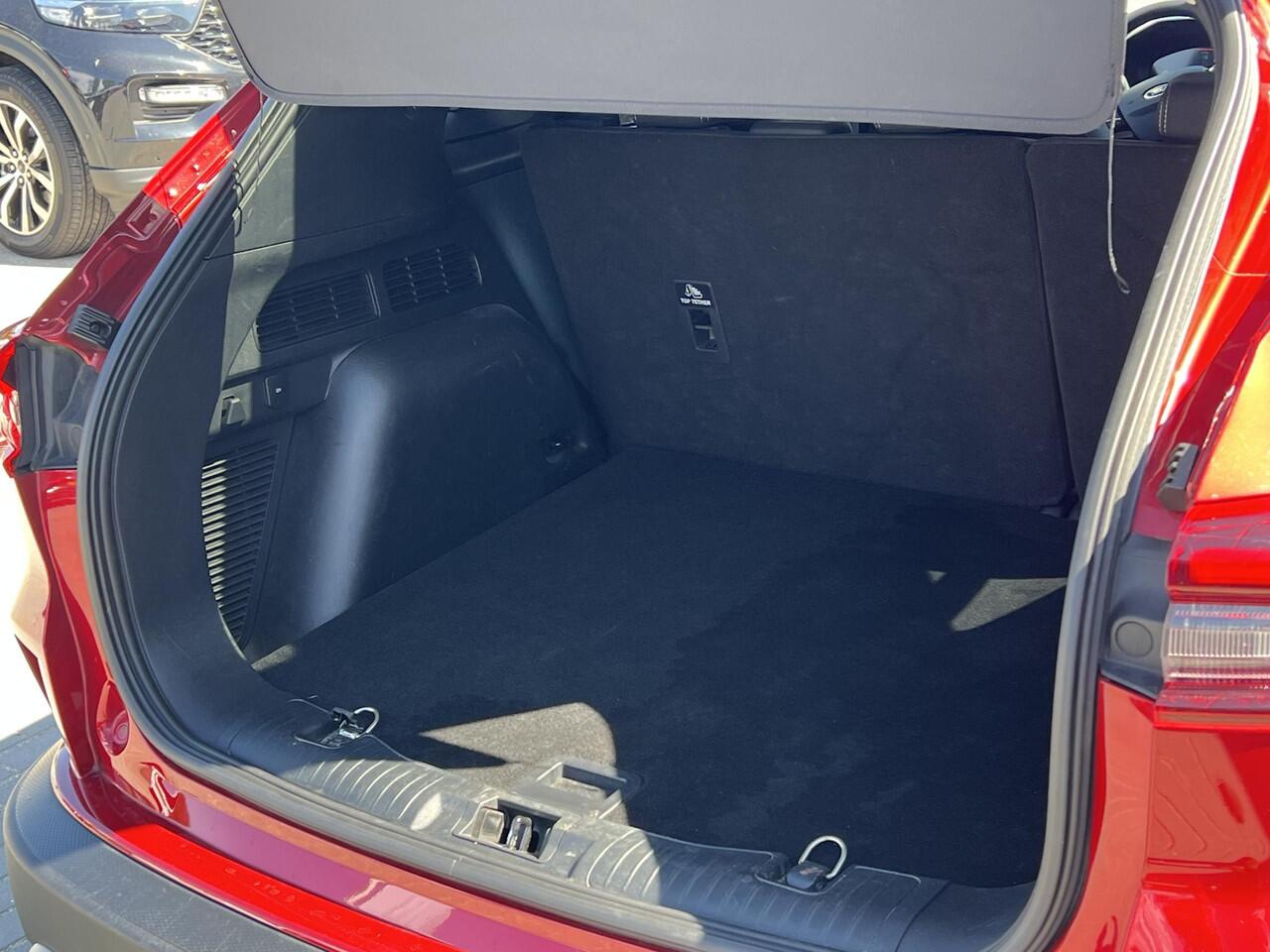 Ford KUGA 2.5 PHEV Titanium 225pk | Driver Assistance Pack | Winterpack | 2.100kg Trekgewicht | SYNC 4 Navigatie