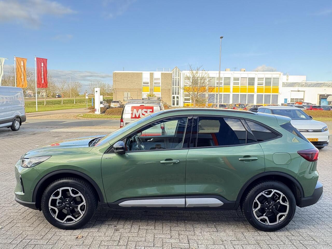 Ford KUGA 2.5 FHEV Active X | 190pk | Driver Assistance Pack | Technology Pack | Winterpack | Panoramadak | All Weather Banden | Geen stekker nodig