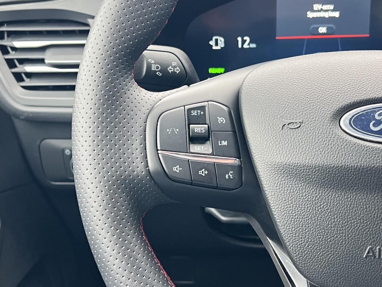 Ford KUGA 2.5 FHEV ST-Line 190pk | Geen stekker nodig | Sync 4 Navigatie | Apple Carplay/Android auto | Achteruitrijcamera